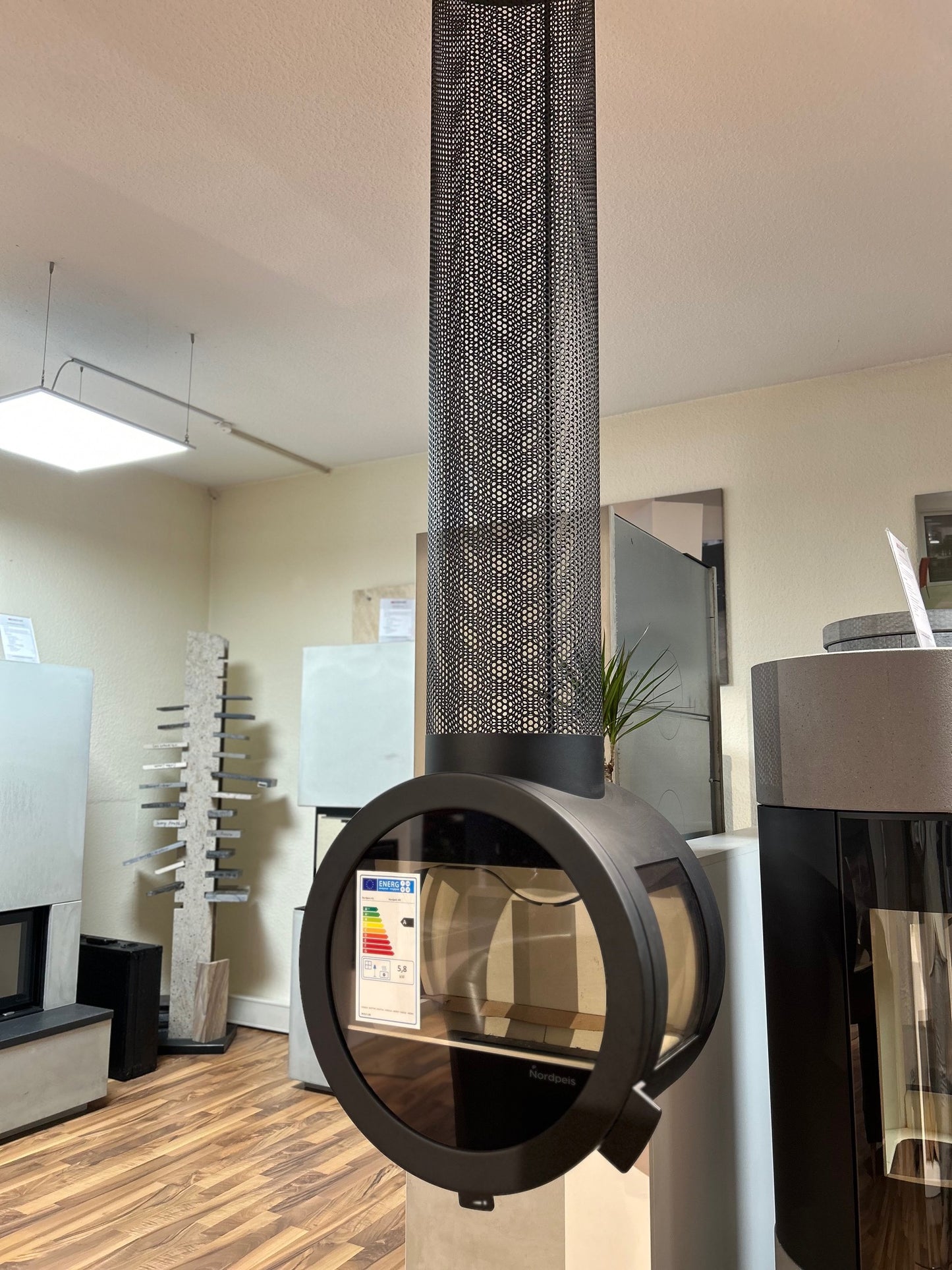 Kaminofen ME Ceiling mit Seitenglas